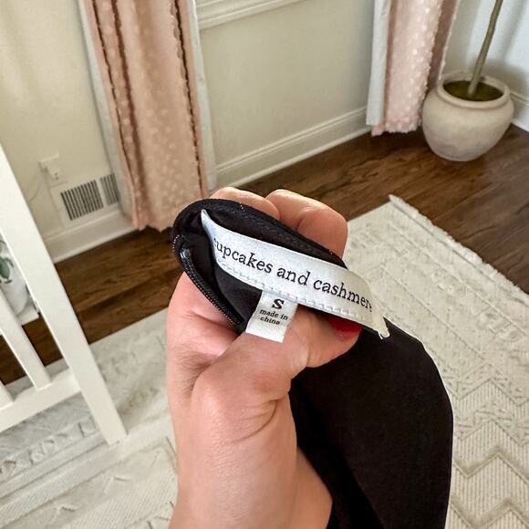 Cupcakes and Cashmere Pinstripe Jumpsuit Black White - Picture 5 of 7